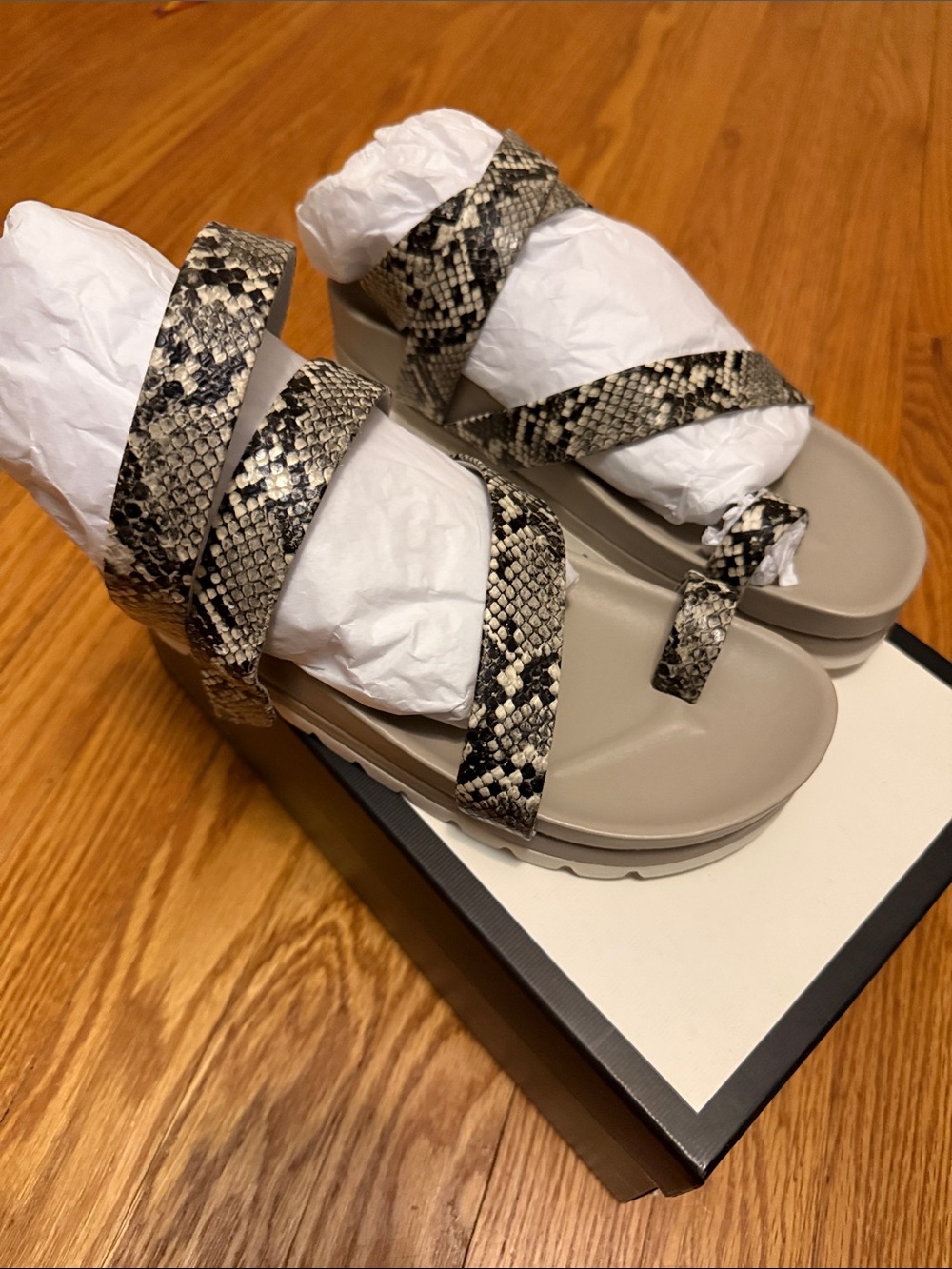 J Slides Neutral Snake-Print Beige/Black Multiple Strap Sandals Size 7.5 NIB